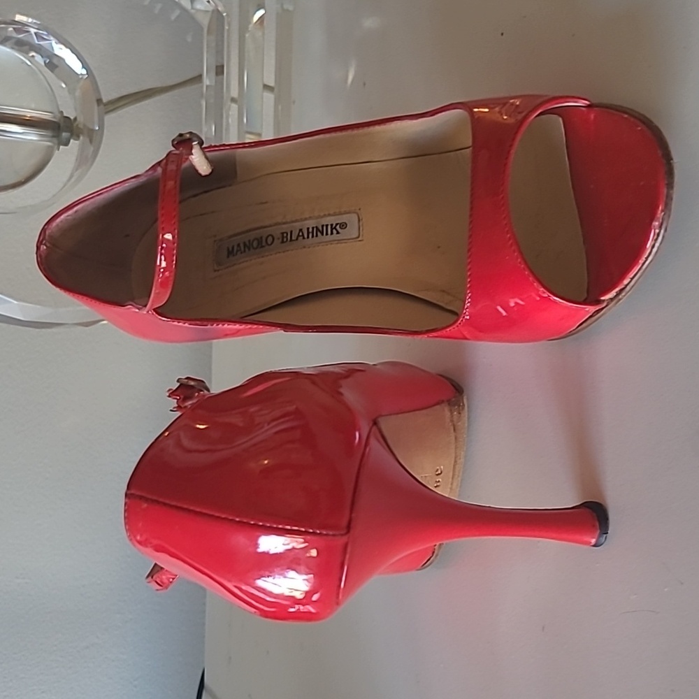MANOLO BLAHNIK Red Heels - Picture 8 of 13